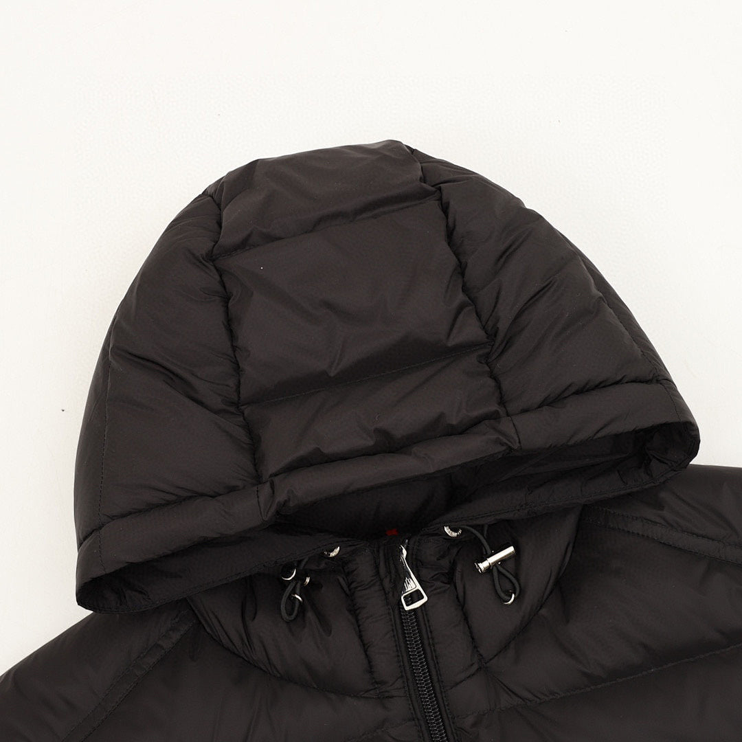 Moncler Horizontal-Quilt Hooded Down Jacket - Black - detail 1