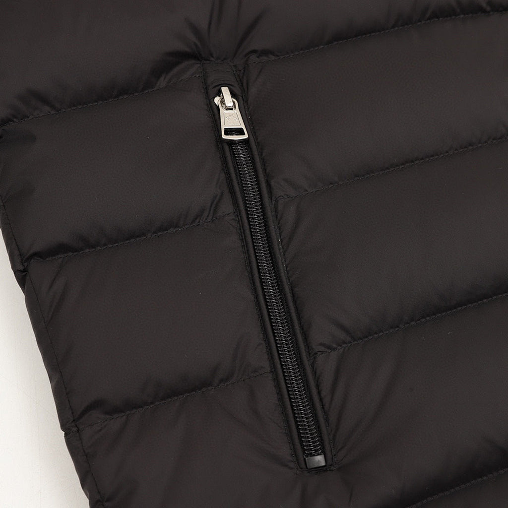 Moncler Horizontal-Quilt Hooded Down Jacket - Black - detail 2