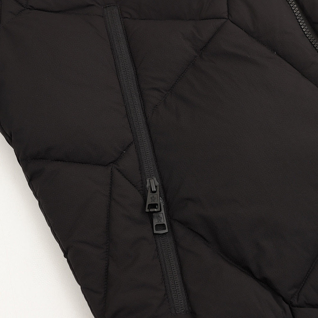 Moncler Geometric-Quilt Stand-Collar Down Jacket - Black - detail 2