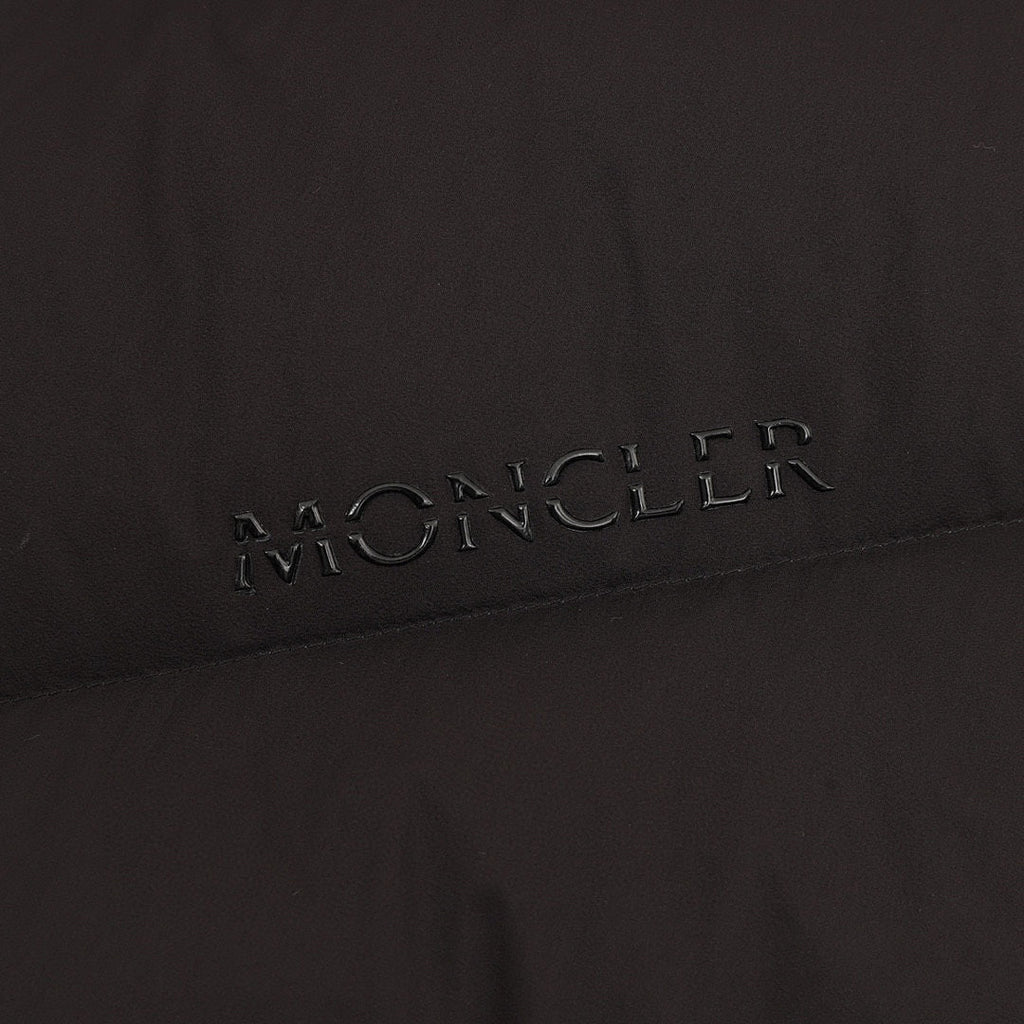 Moncler Chevron Stand-Collar Down Jacket - Black - detail 2