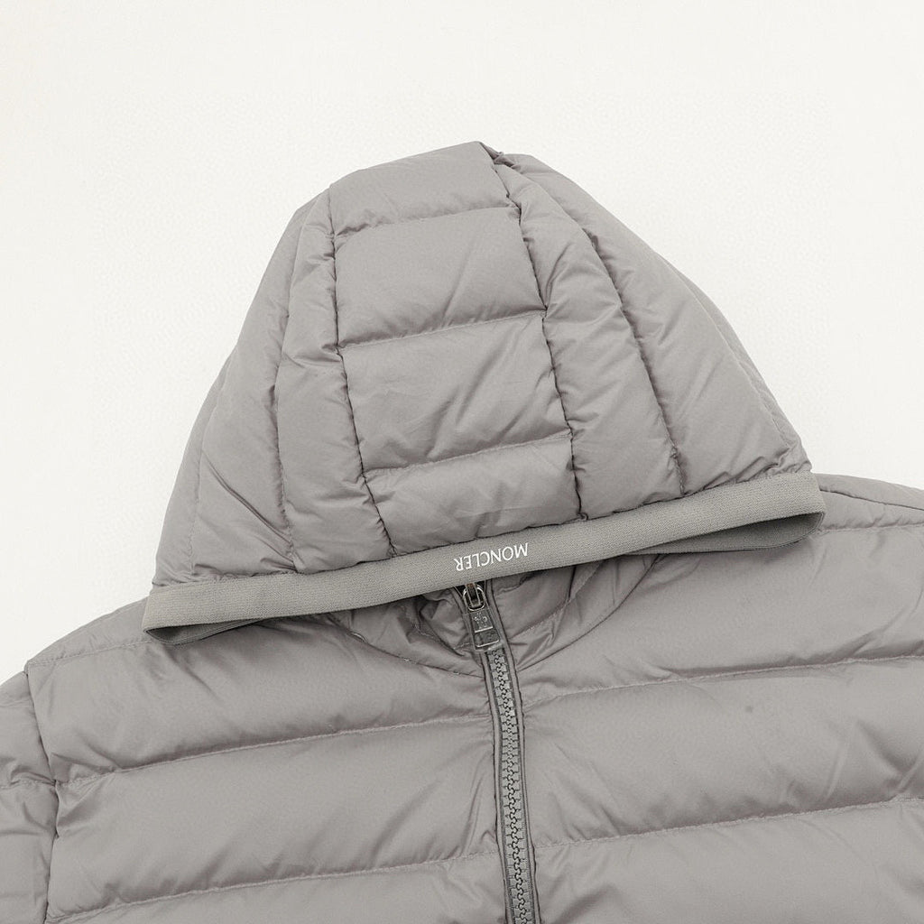 Moncler Lightweight Letter-Trim Hooded Down Jacket - Gray - detail 1