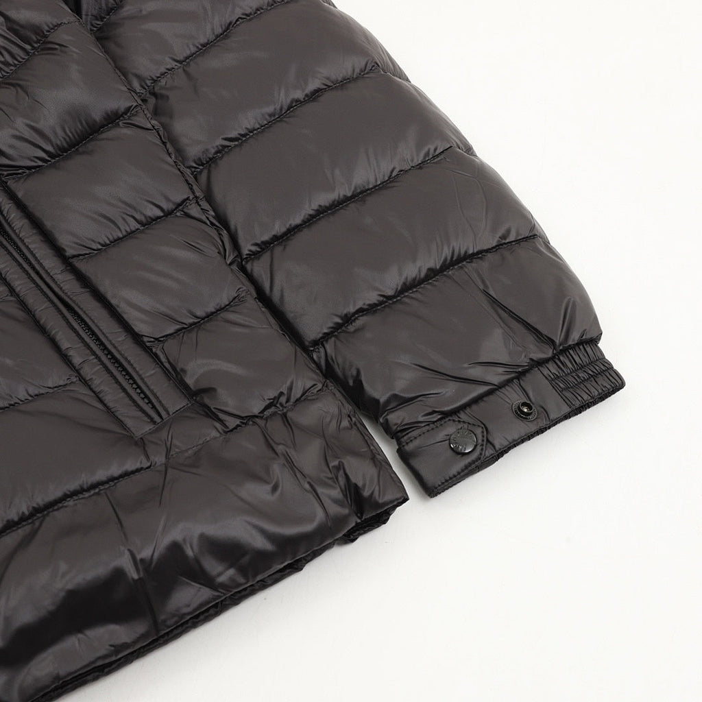 Moncler Chest-Zip Quilted Down Jacket - Black - detail 2