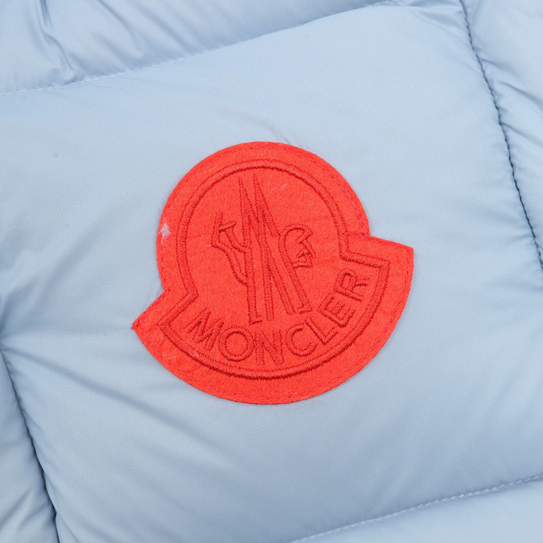 Moncler Cyclone Detachable-Sleeve Down Jacket - Light Blue - detail 2