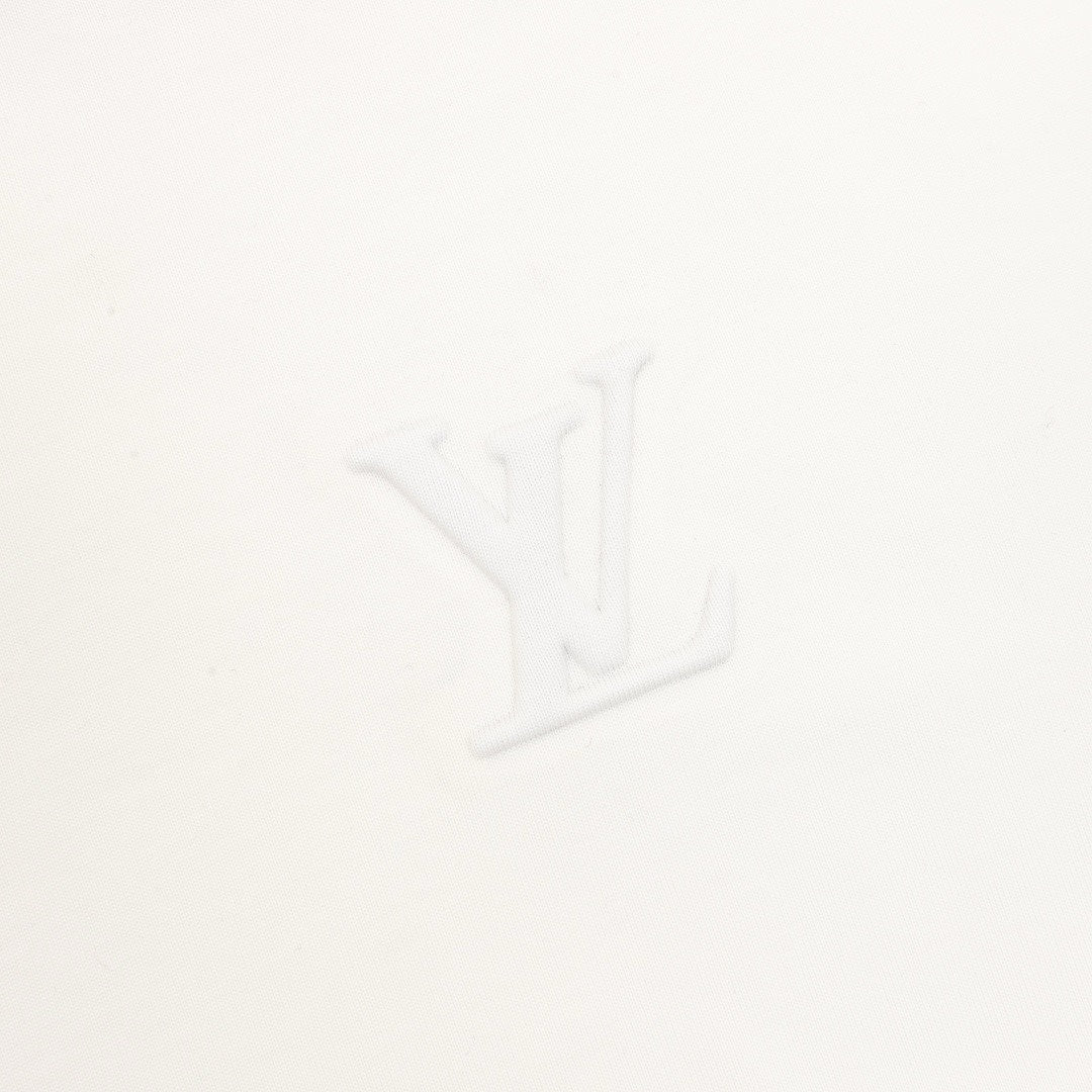 Louis Vuitton Embossed LV Logo Long-Sleeve T-Shirt - White - product detail 3