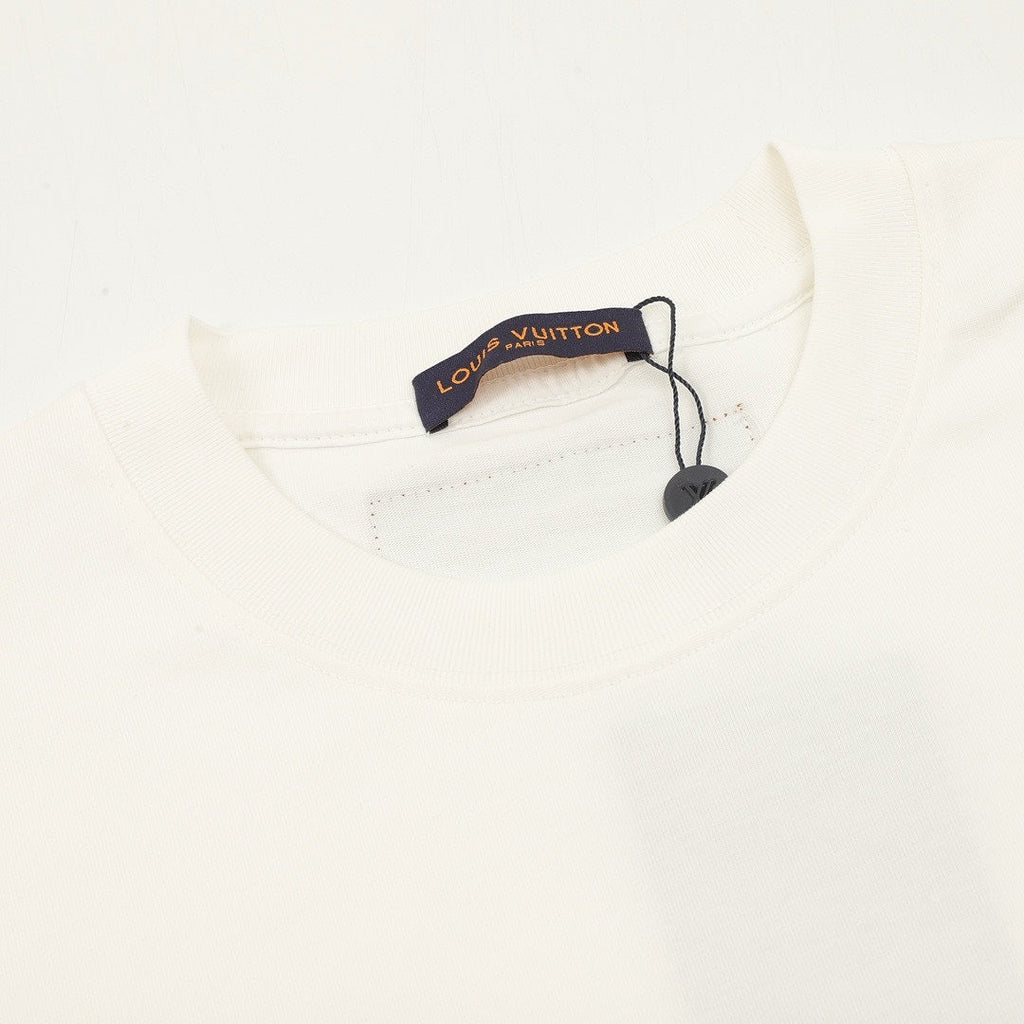 Louis Vuitton Oversized Monogram Flower Graphic Long-Sleeve T-Shirt - Ivory - detail view 4