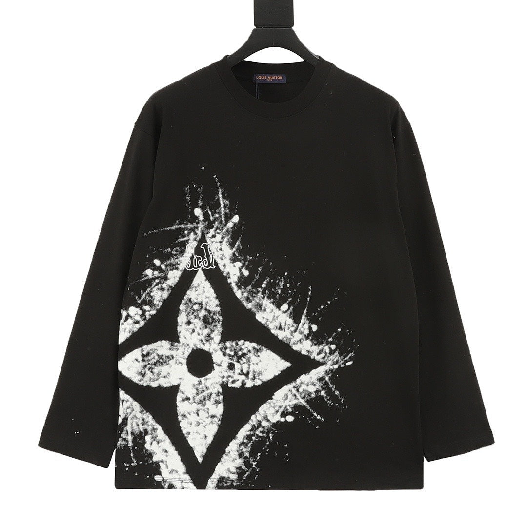 Louis Vuitton Oversized Monogram Flower Graphic Long-Sleeve T-Shirt - Black - front view