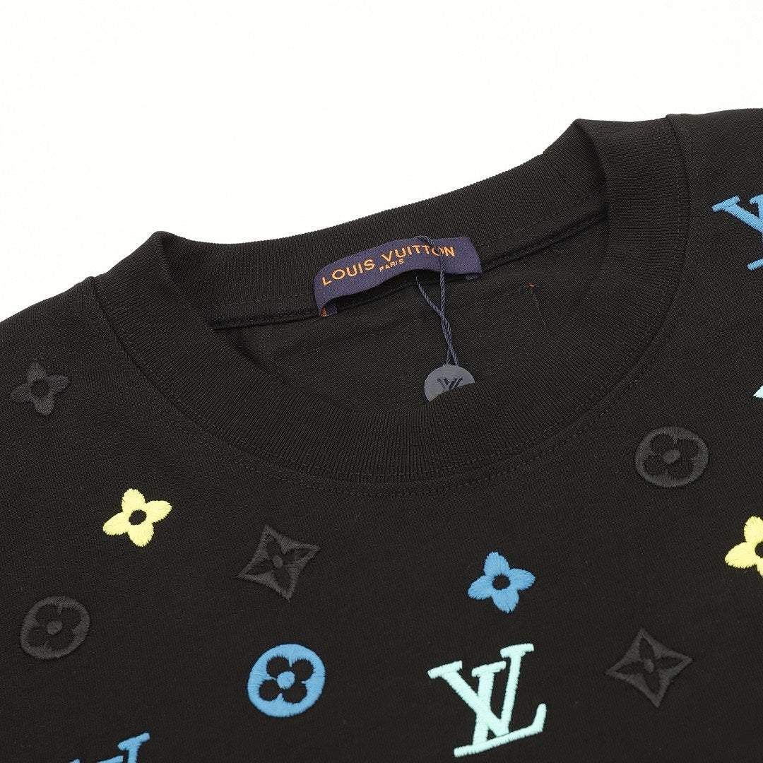 Louis Vuitton Multicolor Monogram Embroidered Long-Sleeve T-Shirt - Black - detail view 4