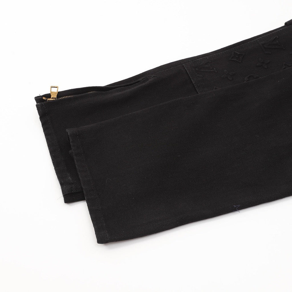 Louis Vuitton Tonal Raised Monogram Carpenter Jeans - Black - detail view 2